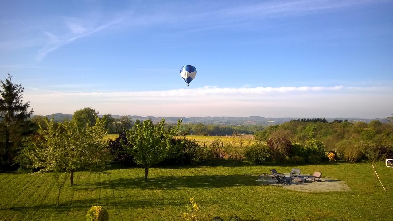 Bed and Breakfast La Meridienne Des Collines La Motte-de-Galaure Exteriér fotografie