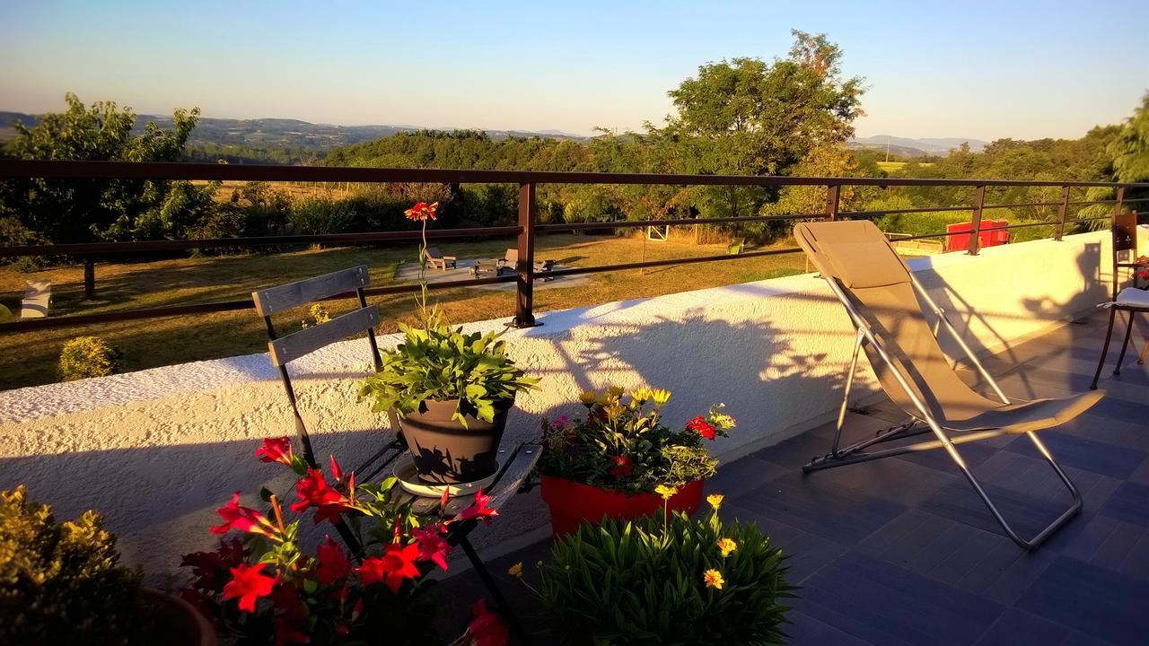 Bed and Breakfast La Meridienne Des Collines La Motte-de-Galaure Exteriér fotografie